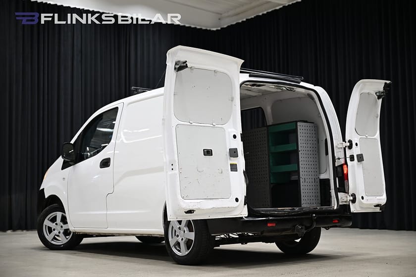 Bild 5 av Nissan NV200 Van 1.5 dCi 90HK Drag|GPS|Backkamera|M/K-Värmare|NyKamrem