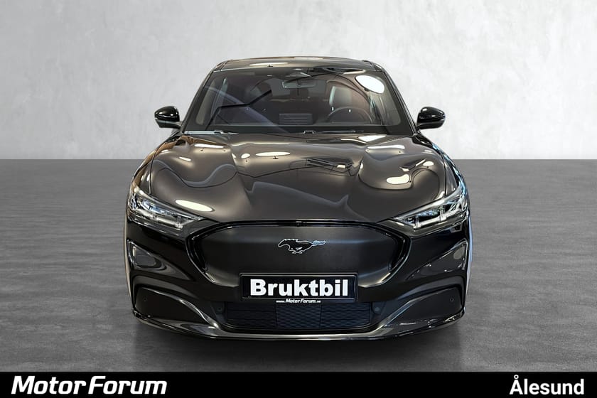 Bilde 2 av Ford Mustang Mach-E Standard Range AWD -ACC-PANORAMATAK-B&O LYD-SKINN-FIN KM-