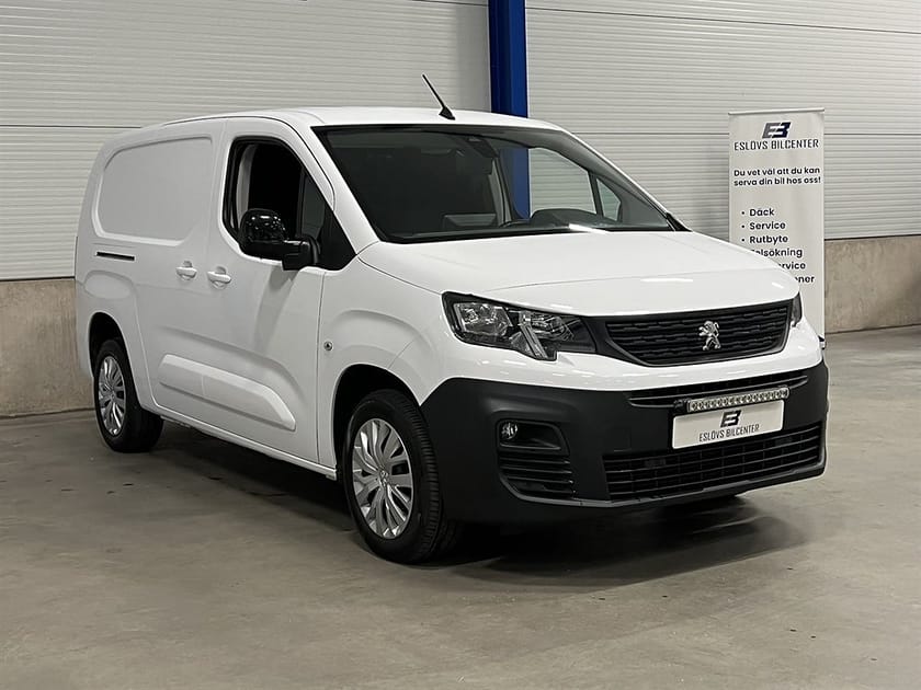 Bild 2 av Peugeot Partner Utökad Last 1.5 BlueHDi 130 HK L2 / Leasebar / Värmare / Aut / Drag /