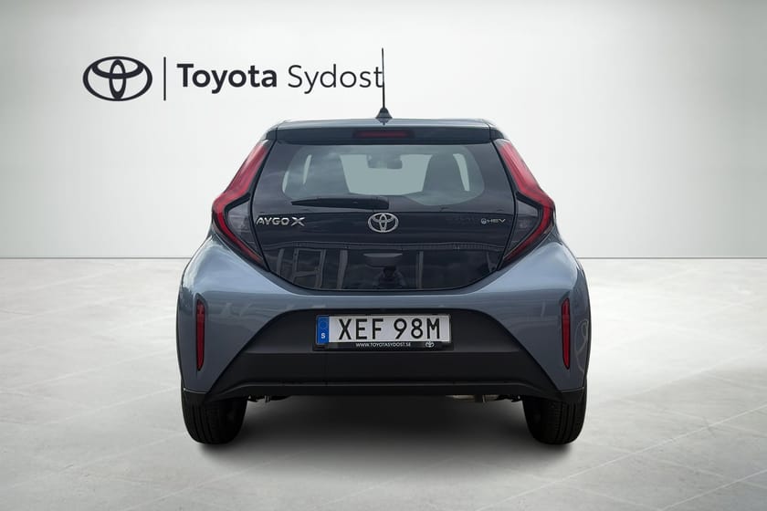 Bild 5 av Toyota Aygo X Hybrid 1,5 Play Comfort Pack, Automat, Carplay, Backkamera