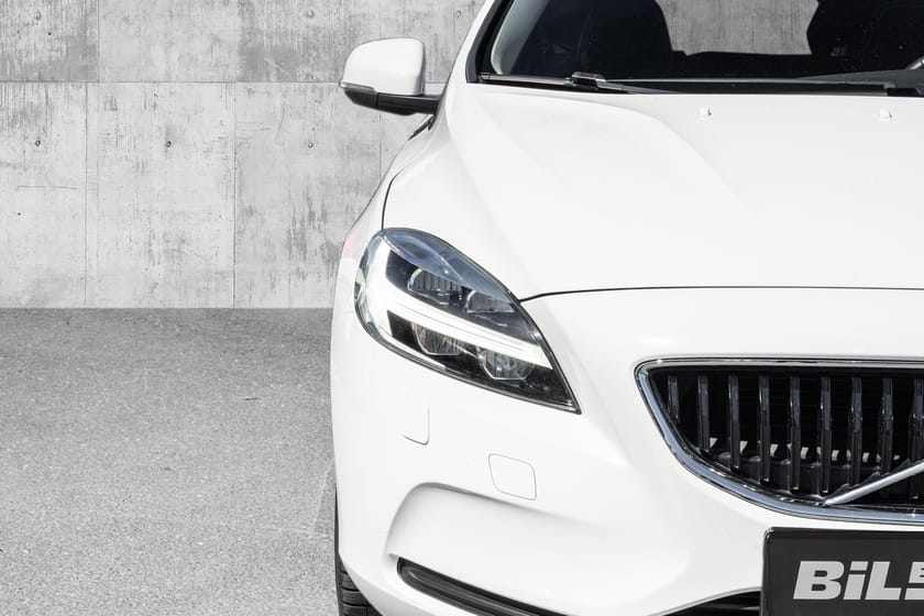 Bilde 4 av Volvo V40 T2 Momentum / Varmer / Ryggekamera / DAB+
