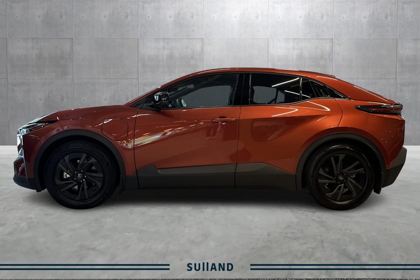 Bilde 2 av Toyota C-HR+ ACTIVE, TILHENGERFESTE, TIDL. DEMO, RASK LEVERING!