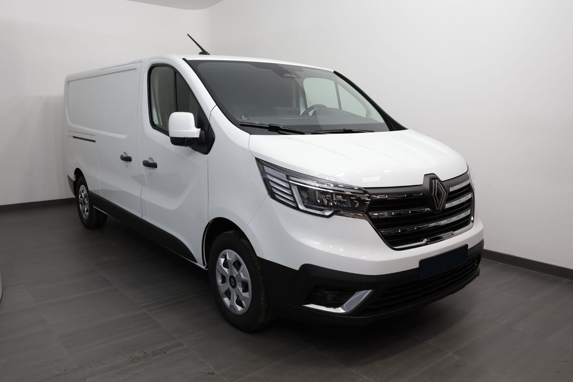 Renault Trafic Skåpbil