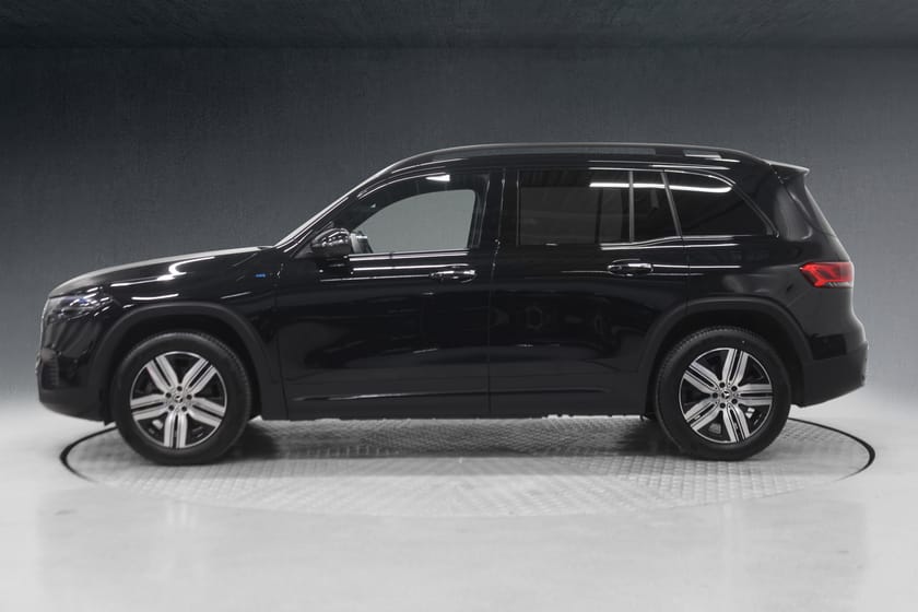 Bilde 2 av Mercedes-Benz EQB 300 4MATIC 4-Matic,el.Stoler,Kjøreassistpakke,Nattpakke
