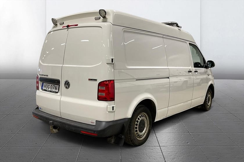 Bild 4 av Volkswagen Transporter T32 2.0 4M Aut 3sits 2xSidodörr Hög Drag Inredd Värm