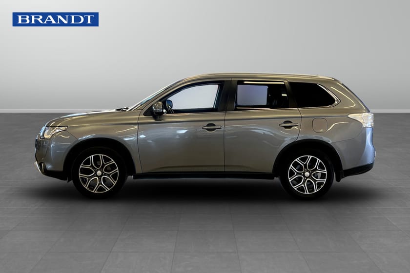 Bild 5 av Mitsubishi Outlander 2.2 Di-D 4WD 150hk