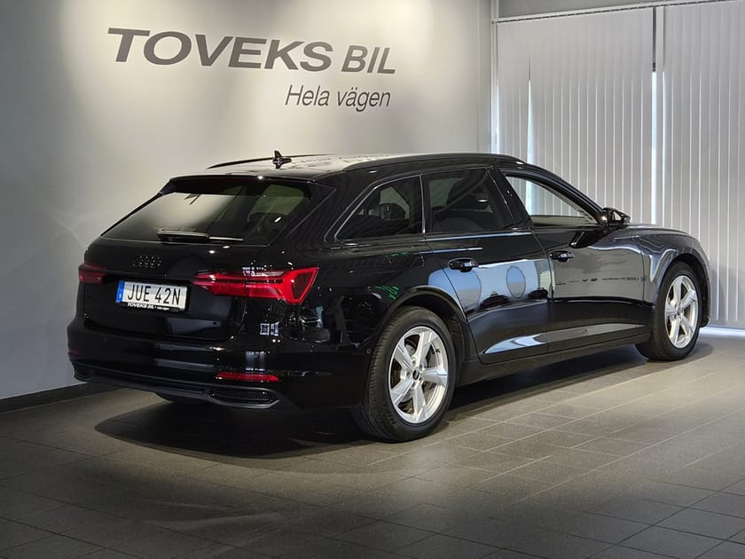 Bild 4 av Audi A6 Avant 40 TDI quattro 204hk Proline|Värmare|Svart Optik|D
