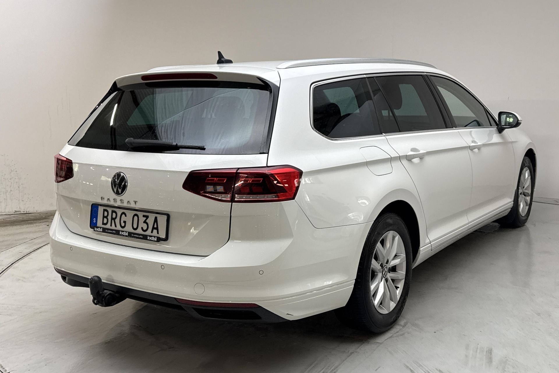 Volkswagen Passat 2021, kuva 3/10