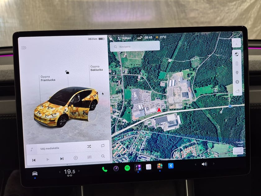 Bild 5 av Tesla Model Y Long Range AWD 514HK 4x4 Panorama Läder