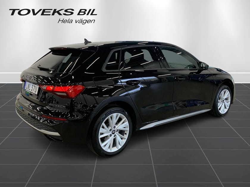 Bild 3 av Audi A3 Sportback 35 TFSI 150Hk Proline Advance/Tonade Rutor
