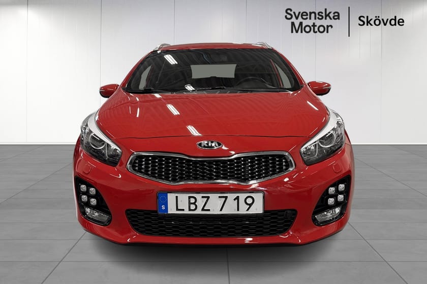 Bild 3 av Kia cee'd_sw cee'd SW GT-Line 2017 – Sportig kombi med dragkrok & motor- kupévärmare