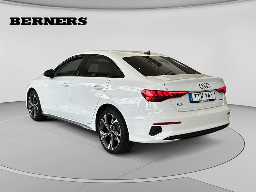 Bild 3 av Audi A3 Sedan 40 TFSI quattro S-tronic