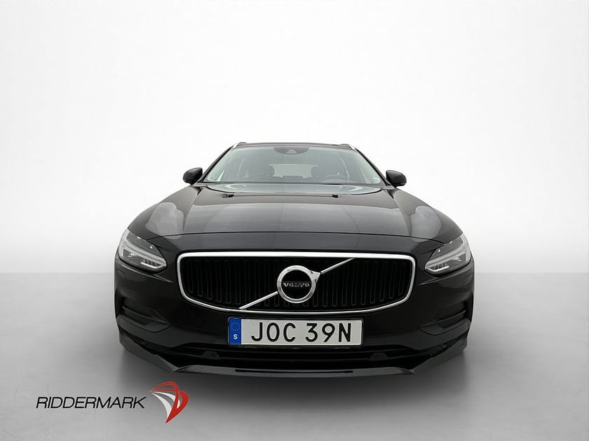 Bild 2 av Volvo V90 D3 Momentum Värmare VOC Navi P-Sensorer Drag