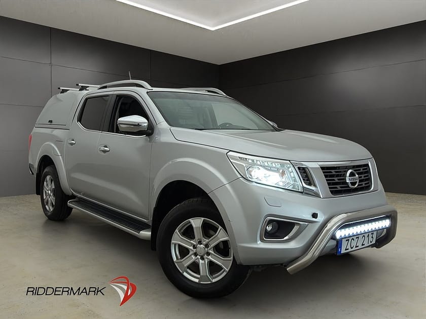 Bild 1 av Nissan Navara Dubbelhytt Tekna 2.3 4WD Drag Skinn Taklucka L-Släde Moms