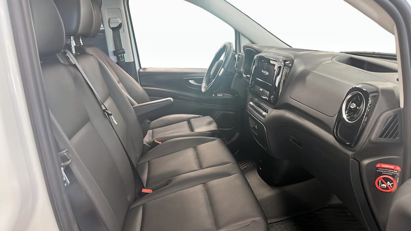 Bild 3 av Mercedes-Benz Vito 119 CDI 4x4 3.2t SKÅP EX. LÅNG SELECT