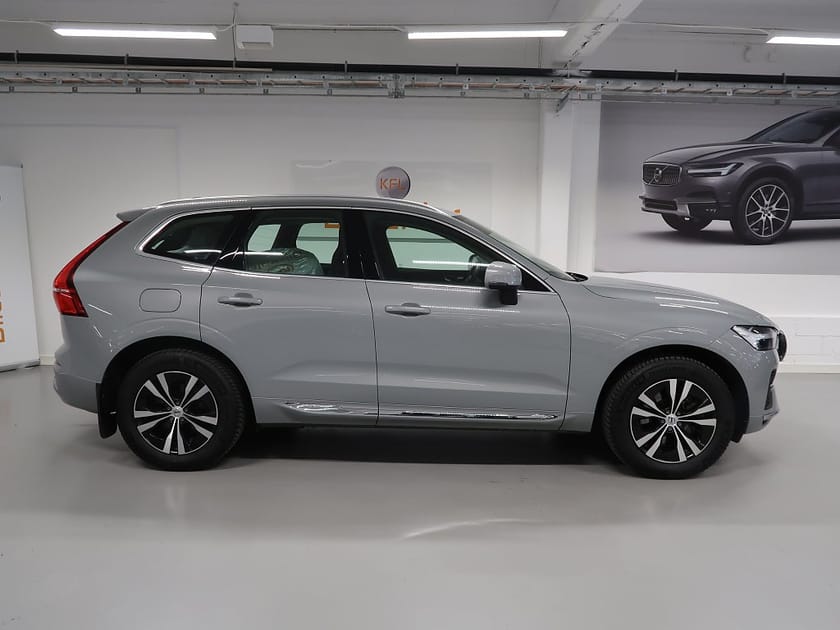 Bild 5 av Volvo XC60 Recharge T6 AWD *Long Range* V-Däck ingår Drag-Kamera-P