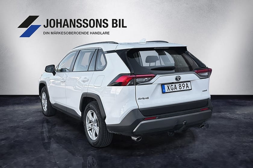 Bild 3 av Toyota RAV4 Hybrid AWD-i E-CVT *8730mil* MoK-värmare Drag Kamera