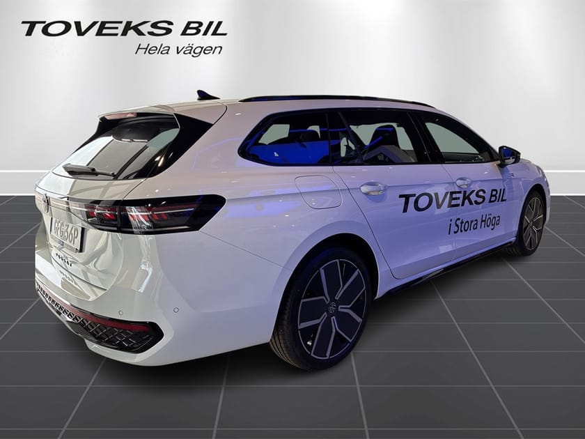 Bild 3 av Volkswagen Passat Variant eHybrid PB   R-LINE 200 KW 272 HK DSG