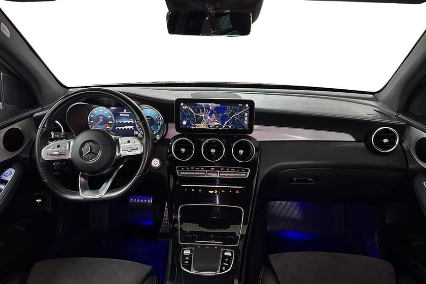 Bild 5 av Mercedes-Benz GLC 300 de 4MATIC AMG Line Drag 306hk