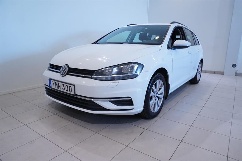 Bild 2 av Volkswagen Golf Sportscombi 1.0 TSI Bmt Manuell, 110hk, 2017, Backkamera, Elhissar, Bluetooth