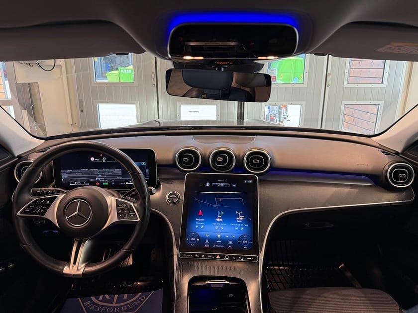 Bild 5 av Mercedes-Benz C 300 T e 9G-Tronic Avantgarde Drag Gps Adaptiv Värmare