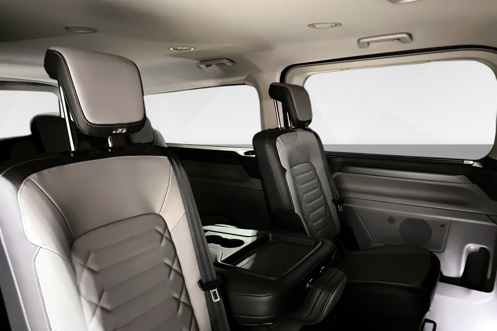 Ford E-Tourneo Custom 340 bilde 17