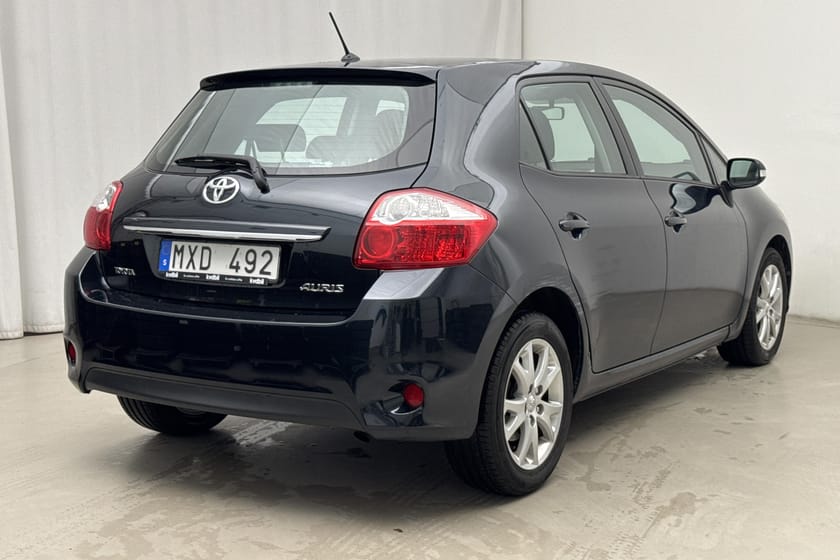 Bild 3 av Toyota Auris 1.6 VVT-i 5dr (132hk)