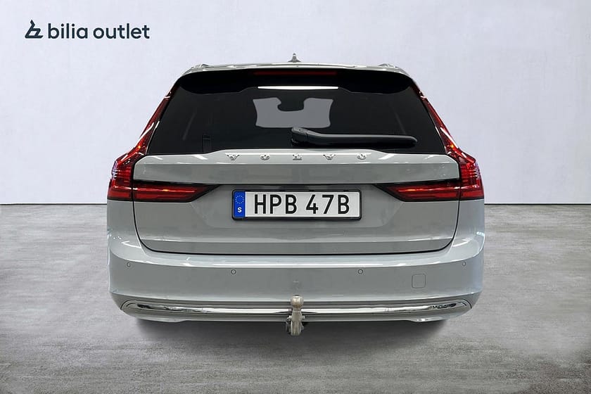 Bild 5 av Volvo V90 Recharge T6 AWD Core 350hk Drag 360° Navi Skinn