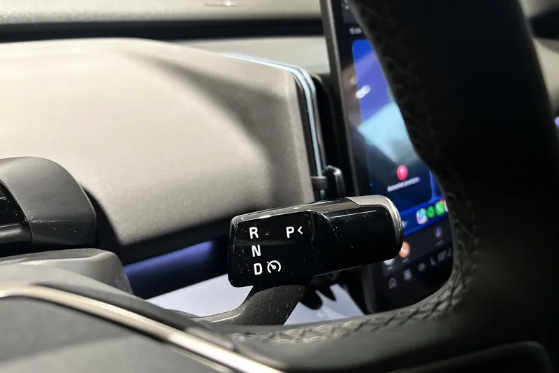 Volvo EX30 Twin Motor Performance bilde 17