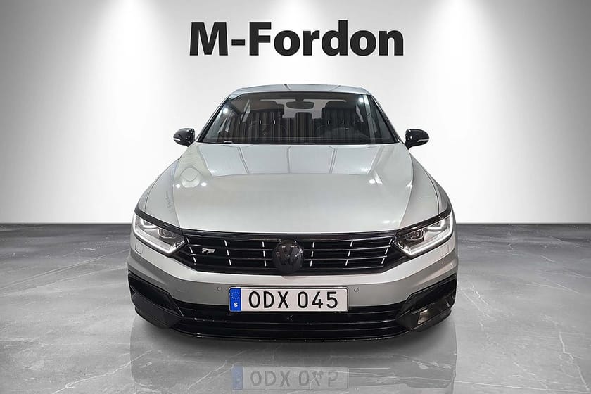Bild 2 av Volkswagen Passat 2,0 TSI BMT 4Motion GTR 280hk / R-line / Webasto