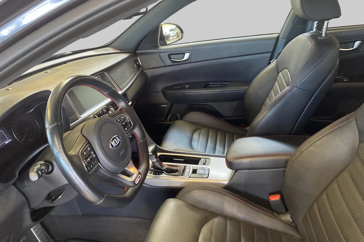 picture of a car
