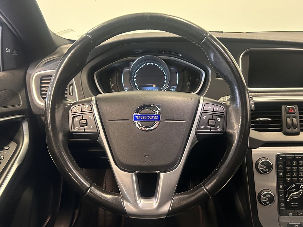 Volvo Volvo V40 — bild 10