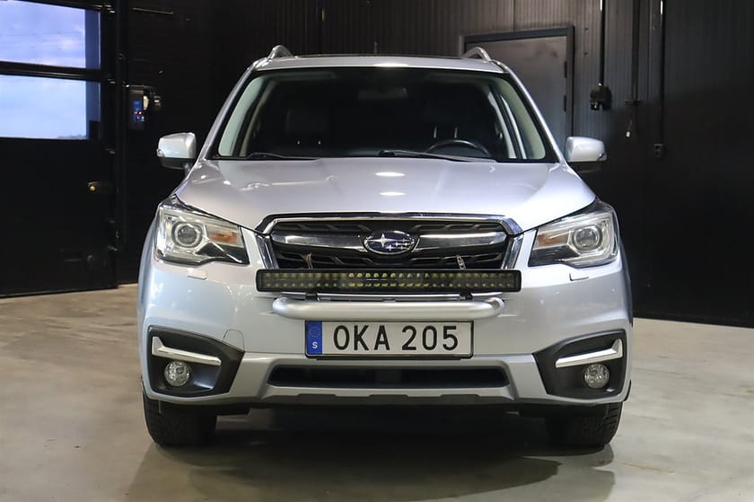 Bild 2 av Subaru Forester 2.0 4WD (147hk) Aut / Drag / 2-äg