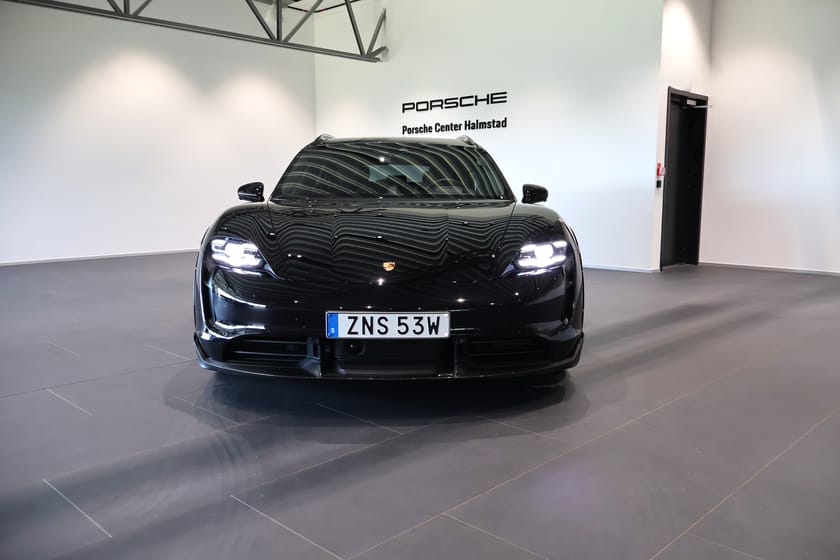 Bild 5 av Porsche Taycan Turbo S Cross Turismo 761HK / SE SPEC