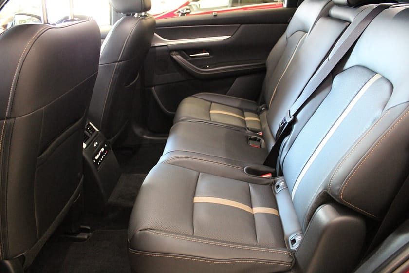Bild 4 av Mazda CX-80 PHEV 2.5 AWD A8 Homura COSO (7 Sits)