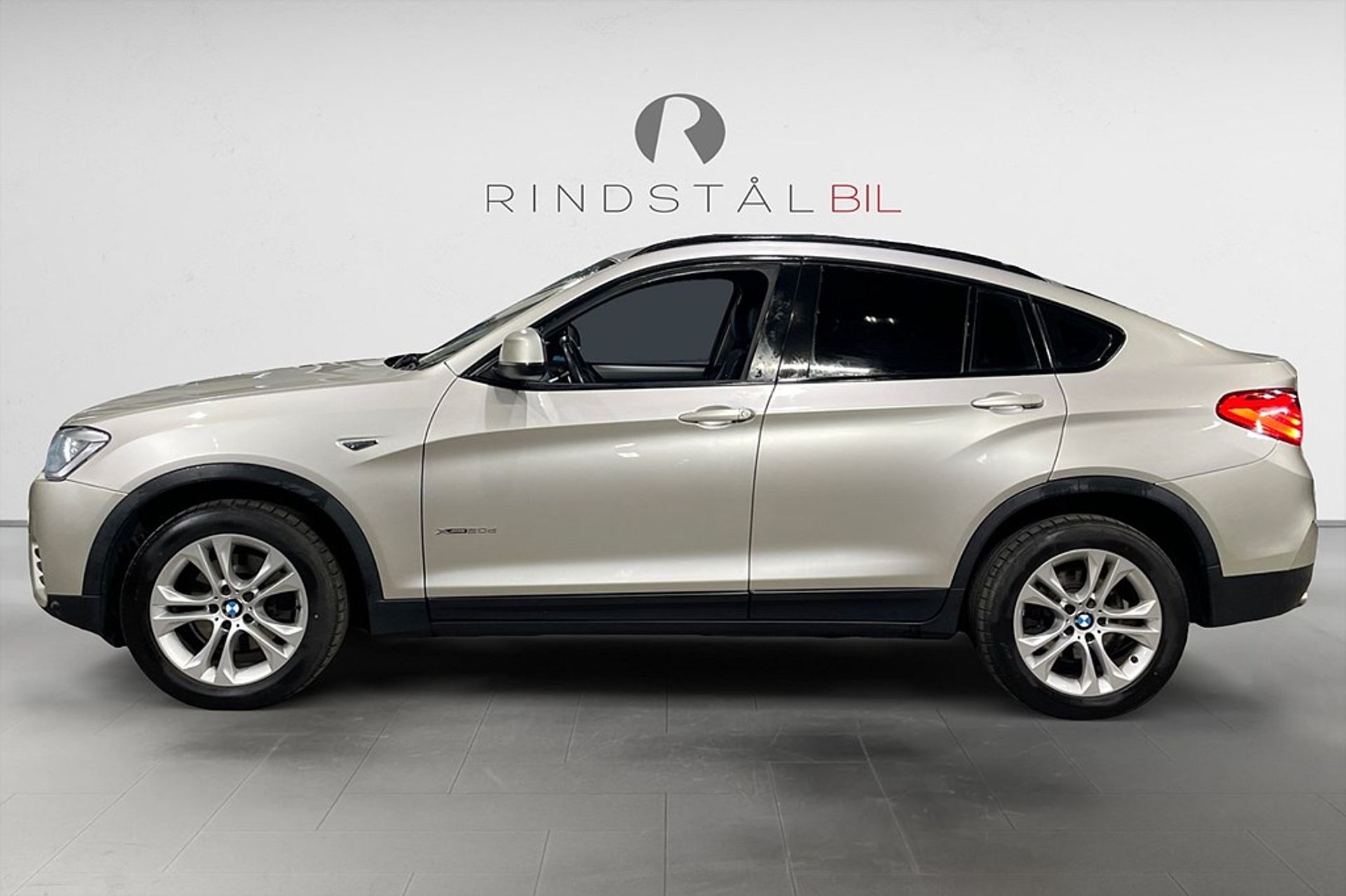 BMW X4 2015, kuva 4/10