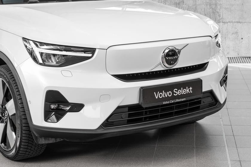 Bilde 2 av Volvo XC40 Recharge Single Motor Ultimate FWD Hengerfeste 360Kamera HarmanKardon