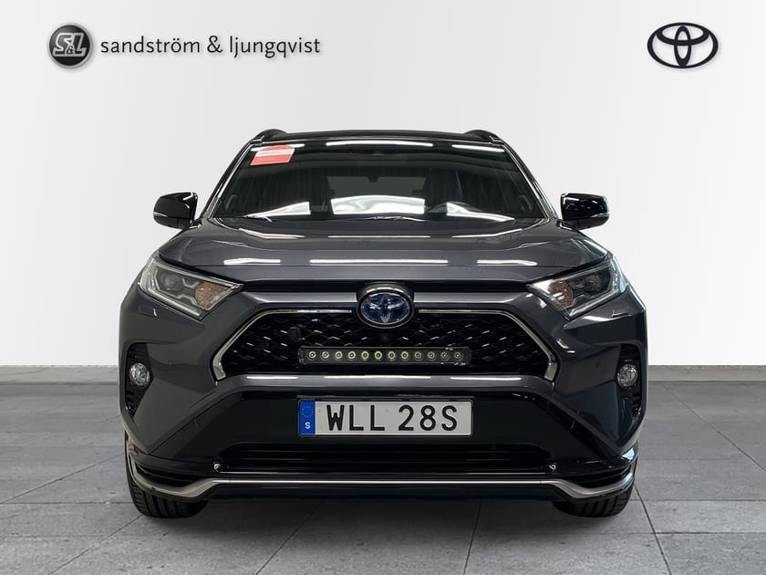 Bild 2 av Toyota RAV4 Laddhybrid 2,5 PLUG-IN HYBRID AWD-I STYLE PREMIUMPAKET J