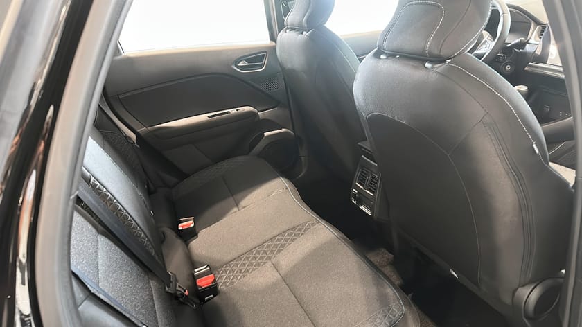 Bild 5 av Renault Captur EVOLUTION TCE 90 - 61,800KR I RABATT (ORDPRIS:281,700KR)
