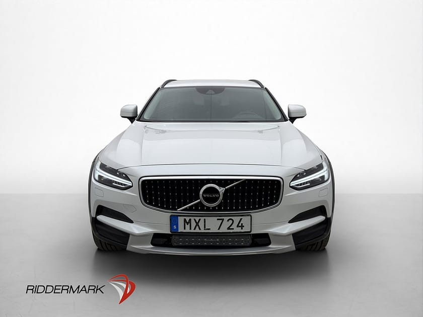 Bild 2 av Volvo V90 Cross Country D4 AWD VOC Värmare P-Sensorer Drag
