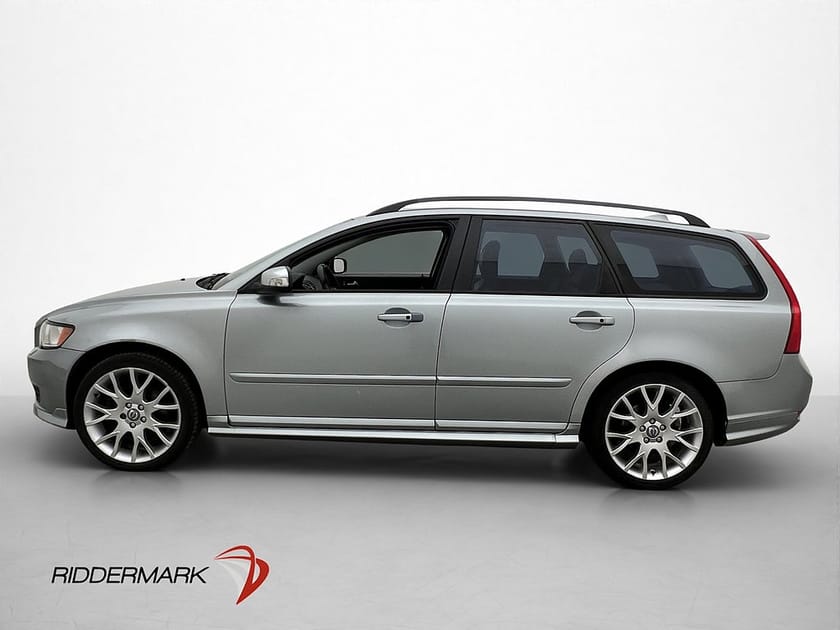 Bild 4 av Volvo V50 2.0 D Momentum R-Design Läder Värmare Keyless Drag