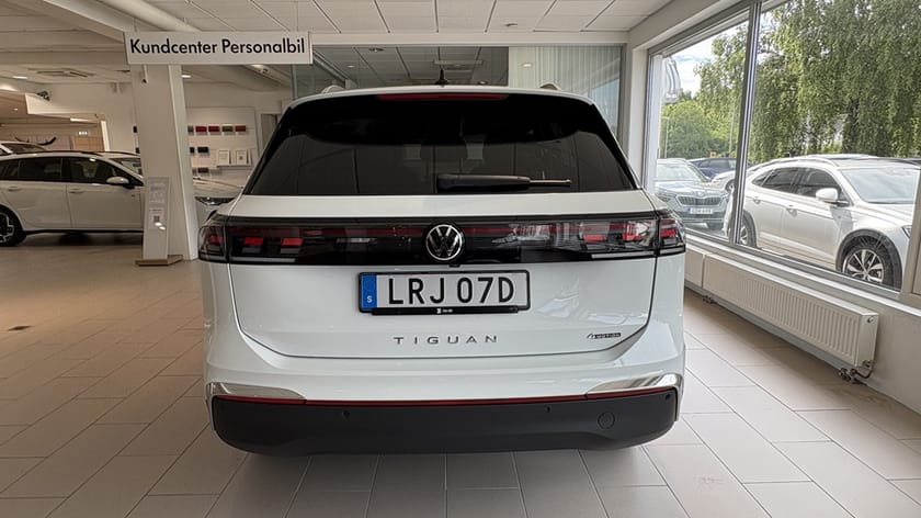Bild 3 av Volkswagen Tiguan STYLE TDI 193hk DSG7 4M
