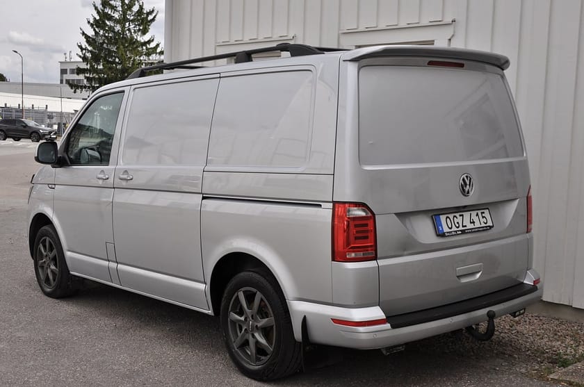 Bild 4 av Volkswagen Transporter 2.0 TDI 204hk 4Motion Nav B-kam inredning Euro 6