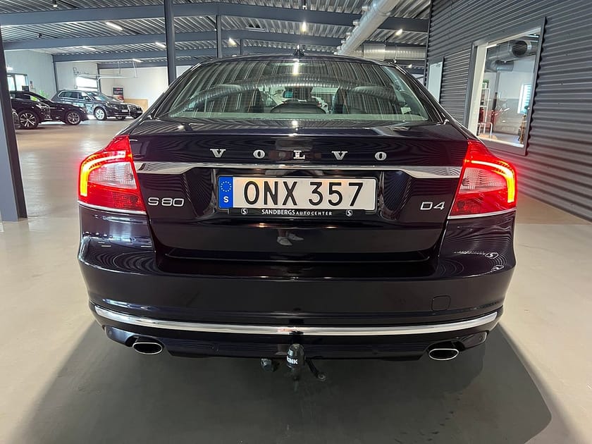 Bild 5 av Volvo S80 D4 Geartronic Summum Skinn Värmare PDC Blis Drag Euro 6