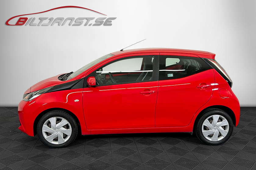 Bild 2 av Toyota Aygo 5-dörrar 1.0 VVT-i X-PLAY Touch Euro 6| Låg skatt 360:-