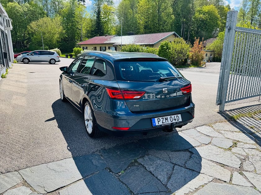 Bild 4 av SEAT Leon ST 1.5 TGI 130HK FR DSG / DRAG / CARPLAY