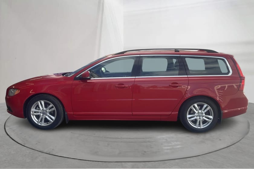 Bild 2 av Volvo V70 II D4 (163hk) Momentum Drag