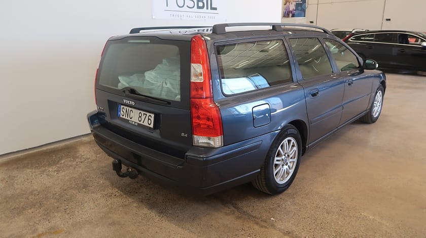 Bild 4 av Volvo V70 *RÄNTEKAMPANJ 3.45%* 2.4 Drag Kamremsbytt Nyservad SoV