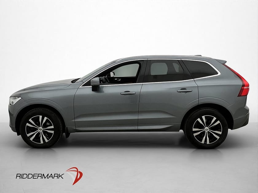 Bild 4 av Volvo XC60 Momentum Advanced SE II Pano Värmare Kamera Skinn