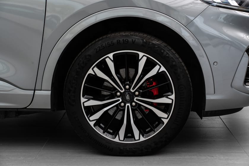 Bilde 5 av Ford Kuga Plug-In Hybrid ST-Line/hengerfeste/ masse utstyr
